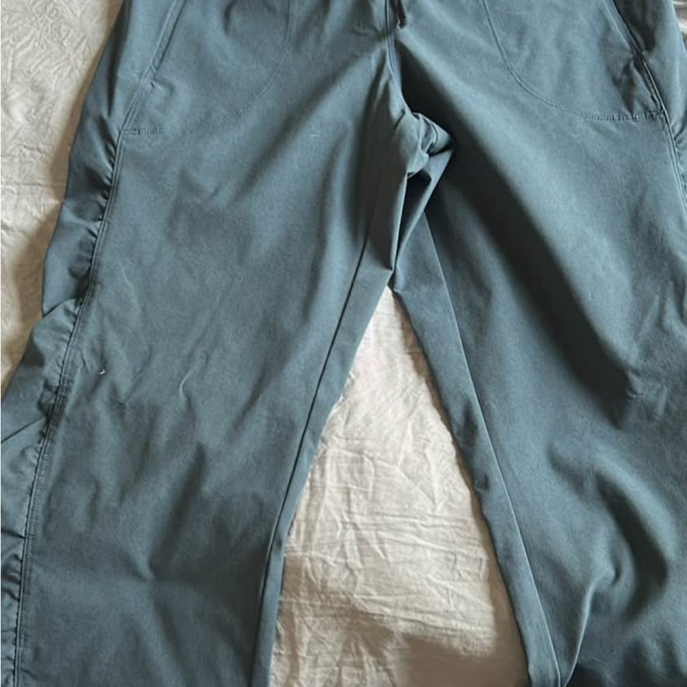 Women’s Green pants
